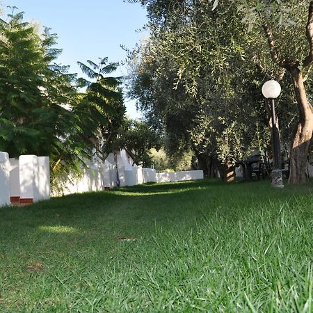 Hotel Il Melograno Маттината Экстерьер фото