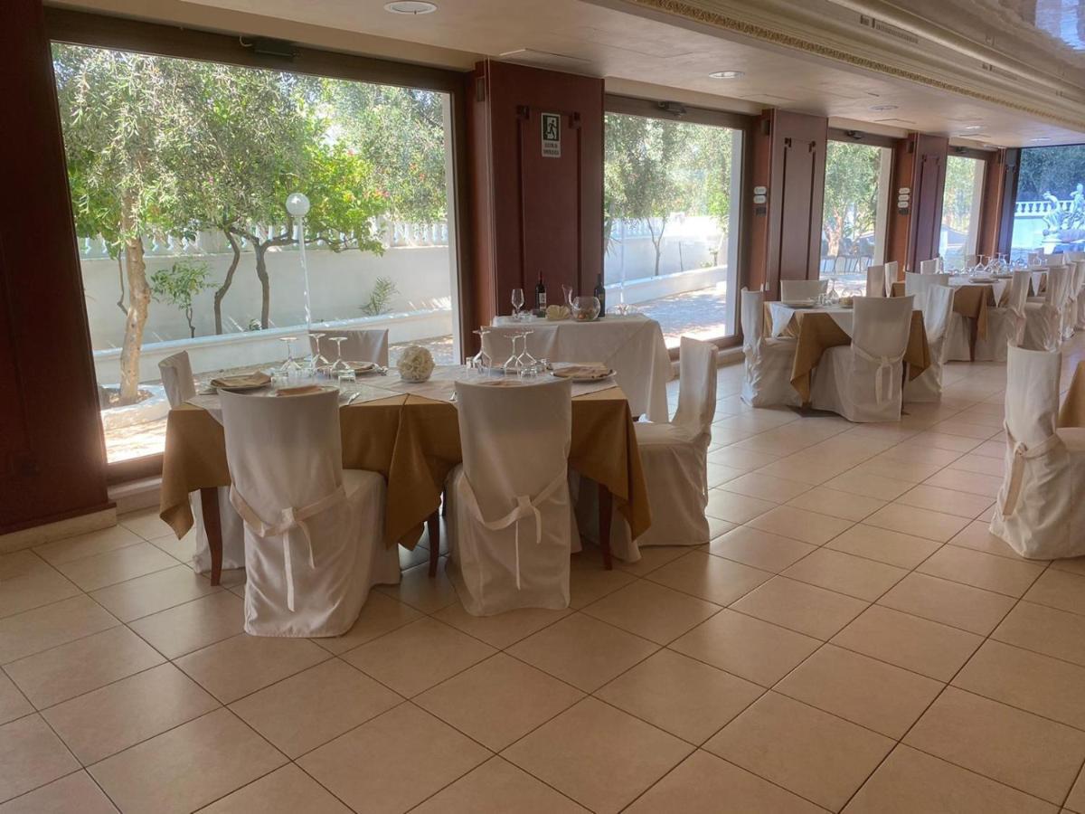 Hotel Il Melograno Маттината Экстерьер фото