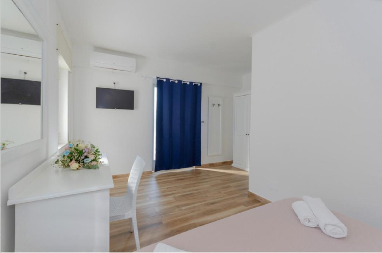 Hotel Il Melograno Маттината Экстерьер фото