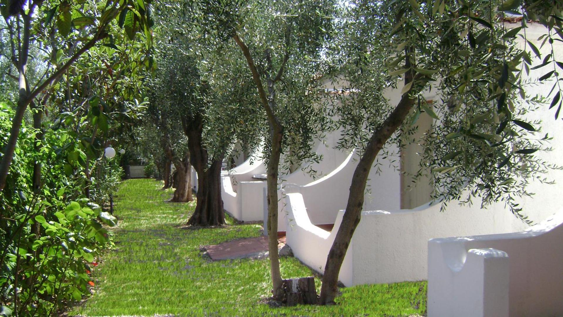 Hotel Il Melograno Маттината Экстерьер фото